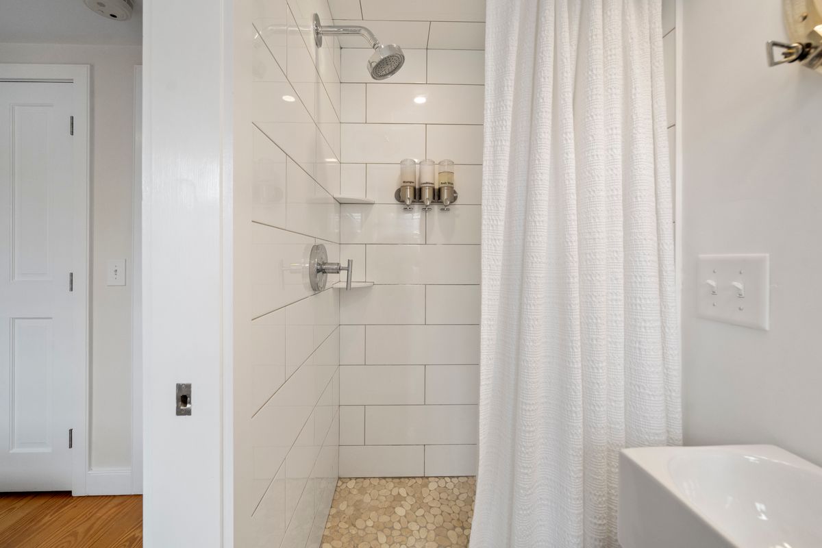 80 Washington Street #5 Picture # 1