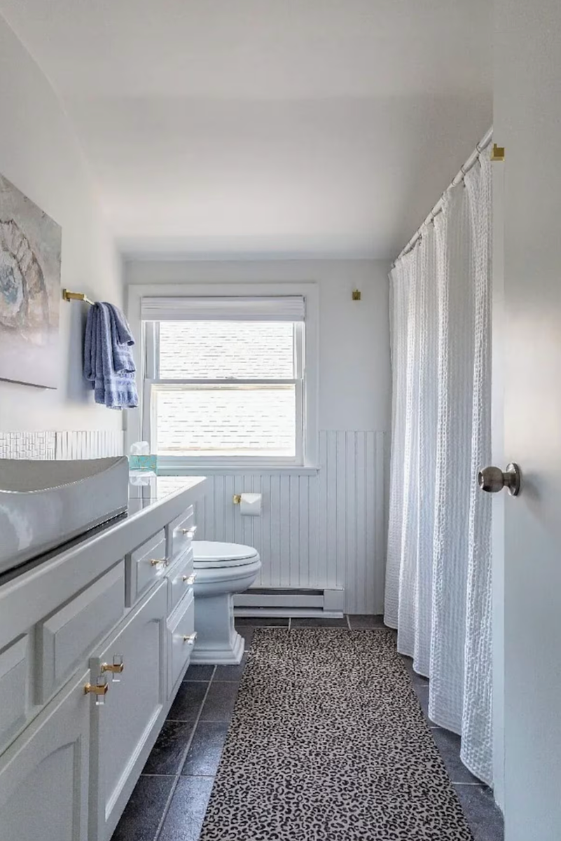 159 B Main St Picture # 1