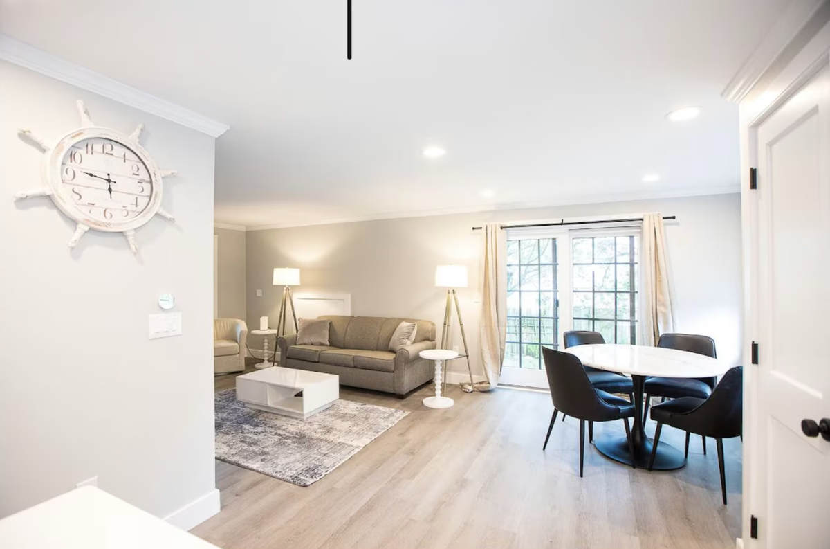 20B Miacomet Ave Picture # 1