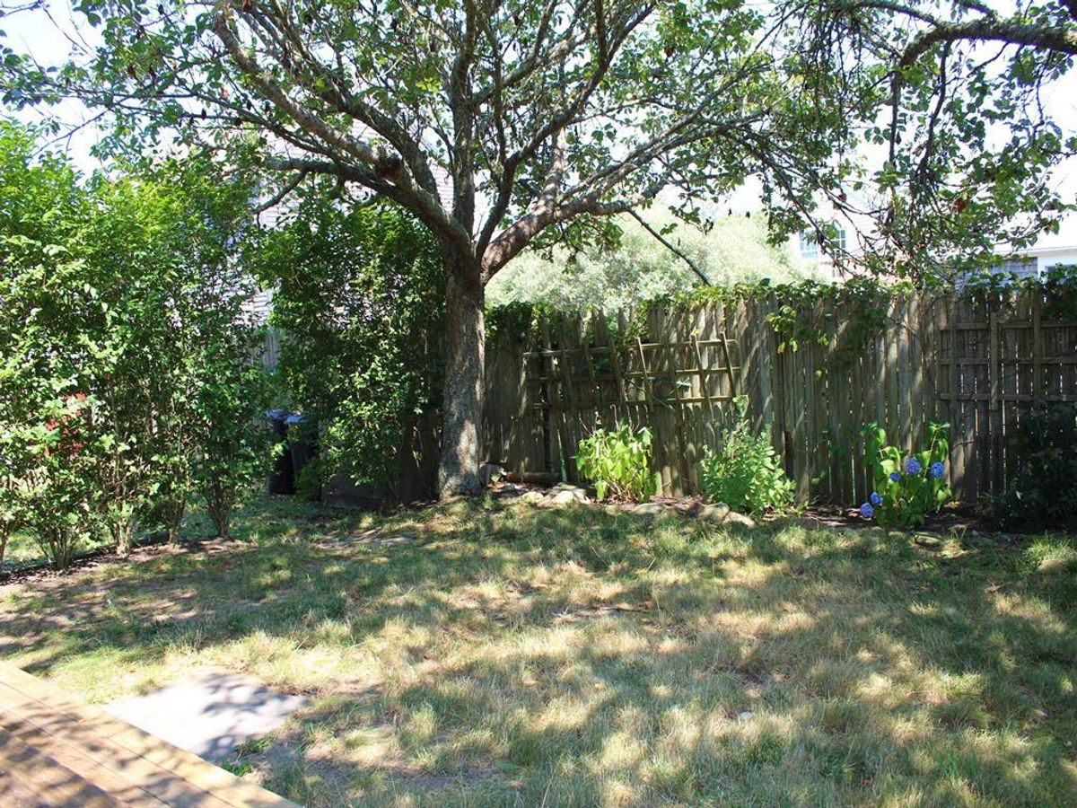20B Miacomet Ave Picture # 1
