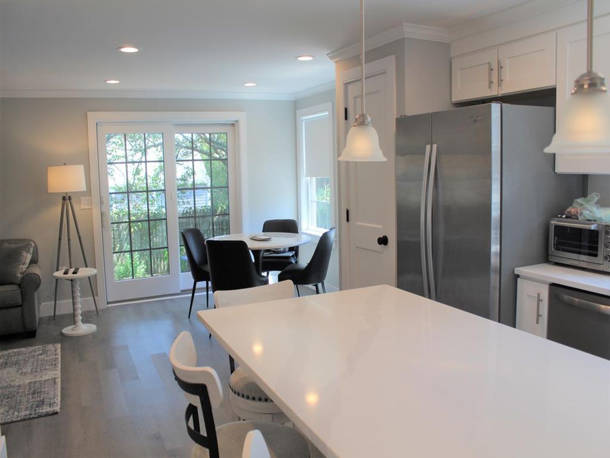 20B Miacomet Ave Picture # 1