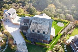5 Old Mill Ct, Town