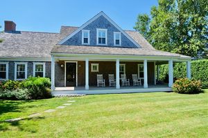 72R Cliff Road, Cliff