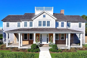34 Brewster Rd, Monomoy