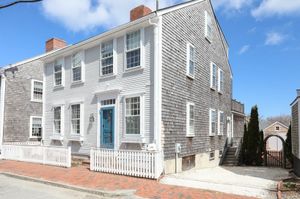 28 Union St, Town