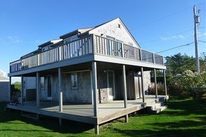 11A Rhode Island Ave, Madaket