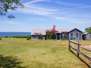 12 Village Way, Pocomo