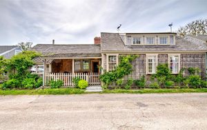 14 Center St, Sconset