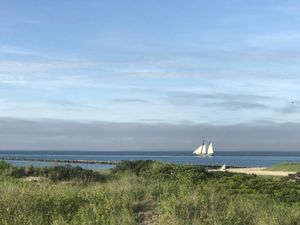 39 Jefferson Ave, Brant Point