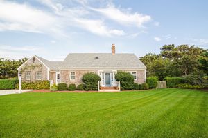 132 Surfside Rd, Surfside