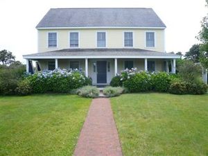 37 Boulevarde, Surfside