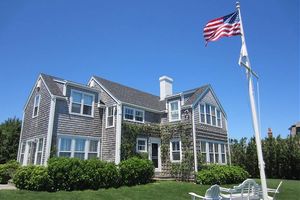 90 Baxter Rd, Sconset
