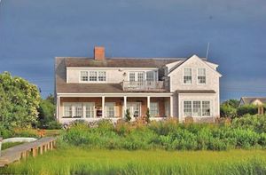 24 Tennessee Ave, Madaket