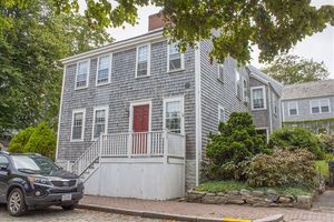 22 north water, Town