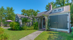 10R Mount Vernon St, Town
