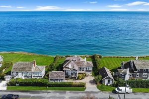 75 Baxter Rd, Sconset