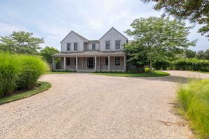 33 Pequot St, Surfside