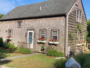 48 Miacomet Ave, Miacomet