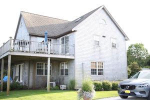 8 Sandpiper Way, Tom Nevers