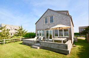 24 Western Ave, Surfside