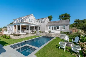 4 Old Mill Ct, Town