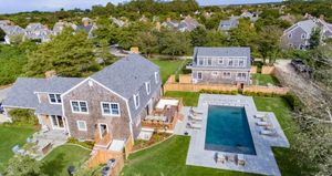 37 Cato Lane Main House, Miacomet