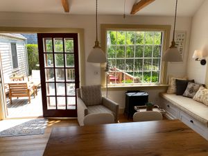 18 Mt Vernon St, Town