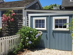 130 B Main St, Town