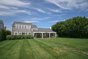 40 Baxter Rd, Sconset