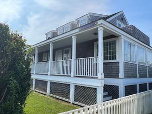 1 Francis St, Town