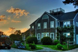 26 Monohansett Rd, Surfside
