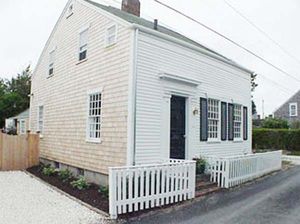 6 Weymouth St, Town