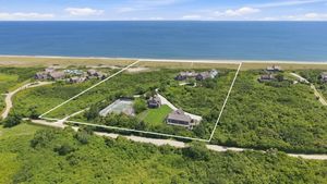 37 Squam Rd, Squam
