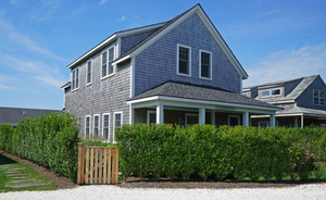 8 Sparks Avenue, Mid-Island